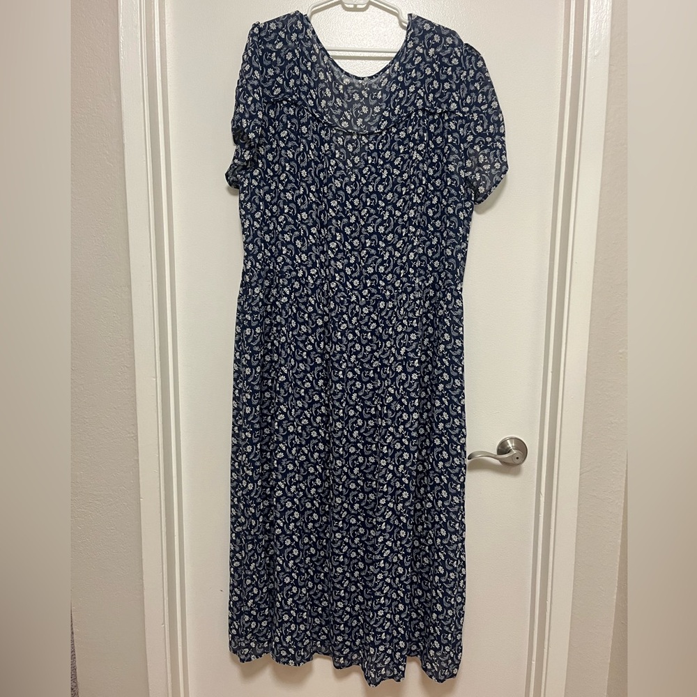 Christy Dawn Simple Dawn Navy Floral Midi Dress - Picture 5 of 8